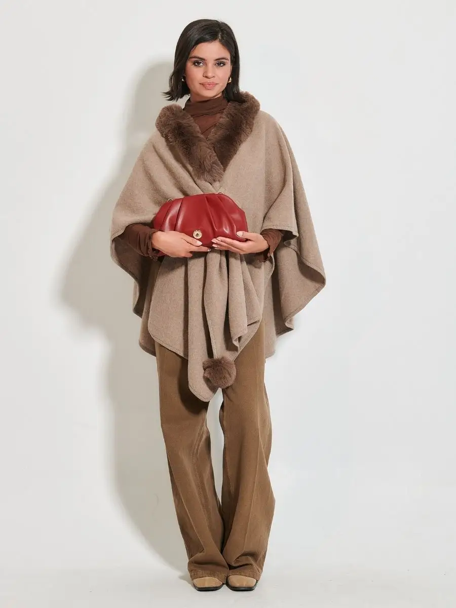 Κάπα με γούνα στον γιακά Μπεζ idees-dimiourgies.gr