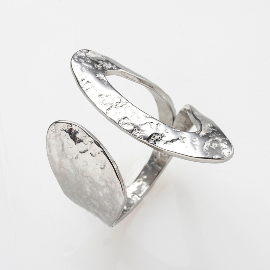 Ατσάλινο σφυρήλατο δαχτυλίδι idees-dimiourgies.gr