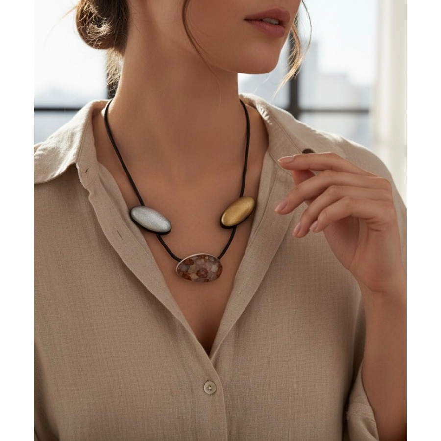 Elegant Minimal Κολιέ με Γεωμετρικά Στοιχεία Elegant Minimal Κολιέ με Γεωμετρικά Στοιχεία idees-dimiourgies.gr